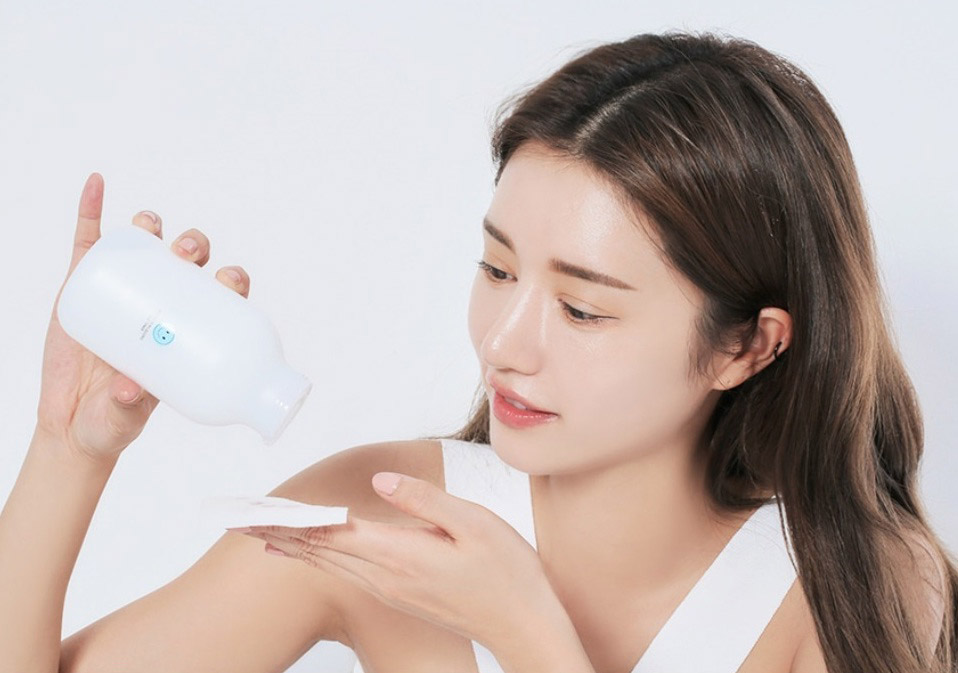 gia công Toner hoa hồng